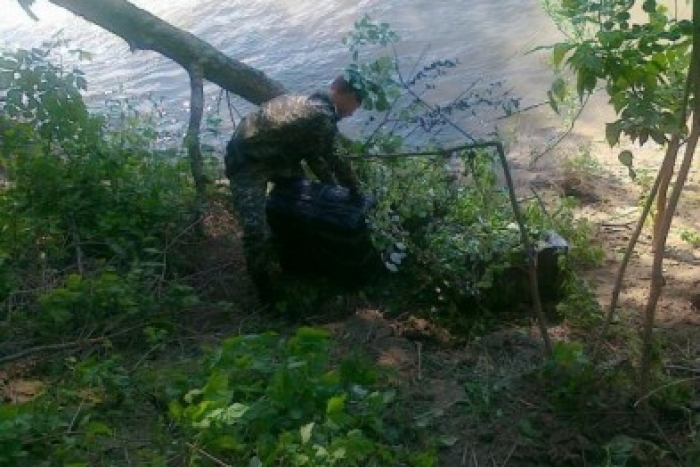 І знову незаконні цигарки