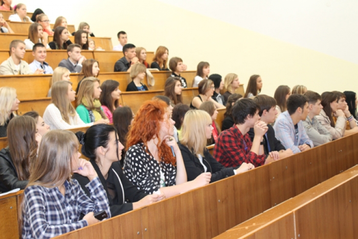 Міносвіти хоче поділити виші і заборонити деяким готувати студентів "хлібних" спеціальностей