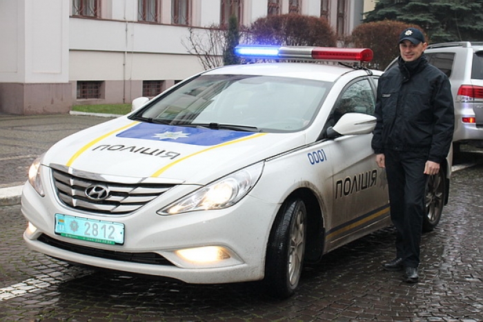 Троє п'яних за кермом, автомобіль, який був у розшуку – "улов" закарпатської поліції а суботню добу