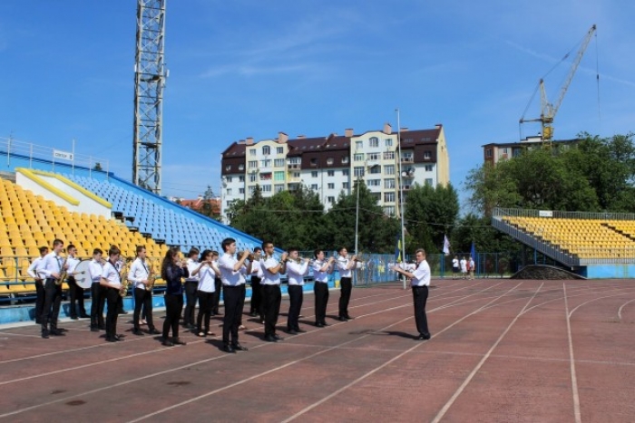 Як змагалися працівники закарпатських закладів культури в Ужгороді