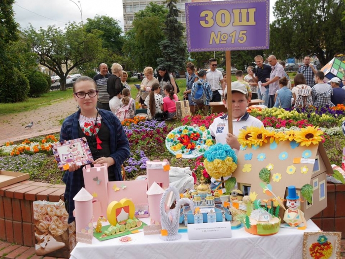 Юні техніки презентували свої вироби в Ужгороді