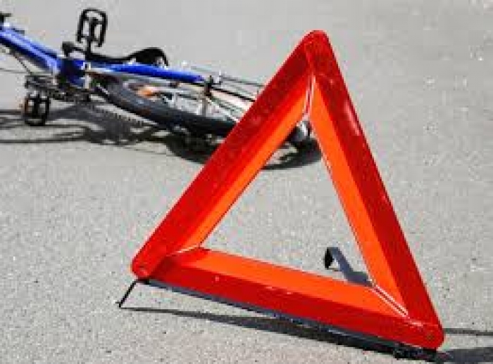 Велосипедиста збила автівка на Тячівщині