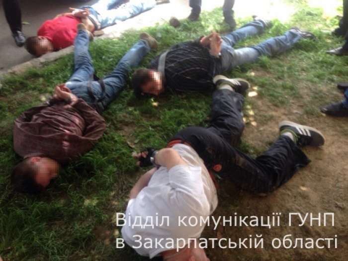 Усі подробиці резонансного затримання в Ужгороді "домушників"