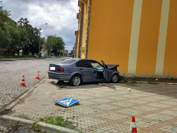 В Мукачеві - ДТП