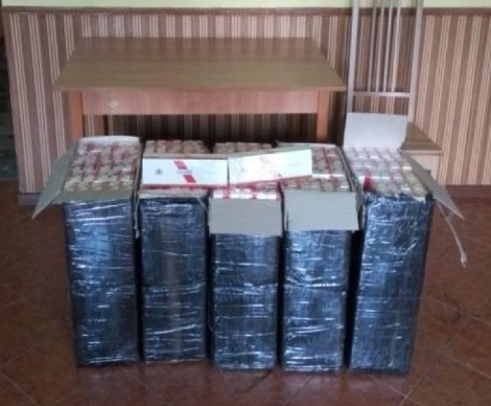 Прикордонники виявили контрабандні сигарети на відмілині Тиси