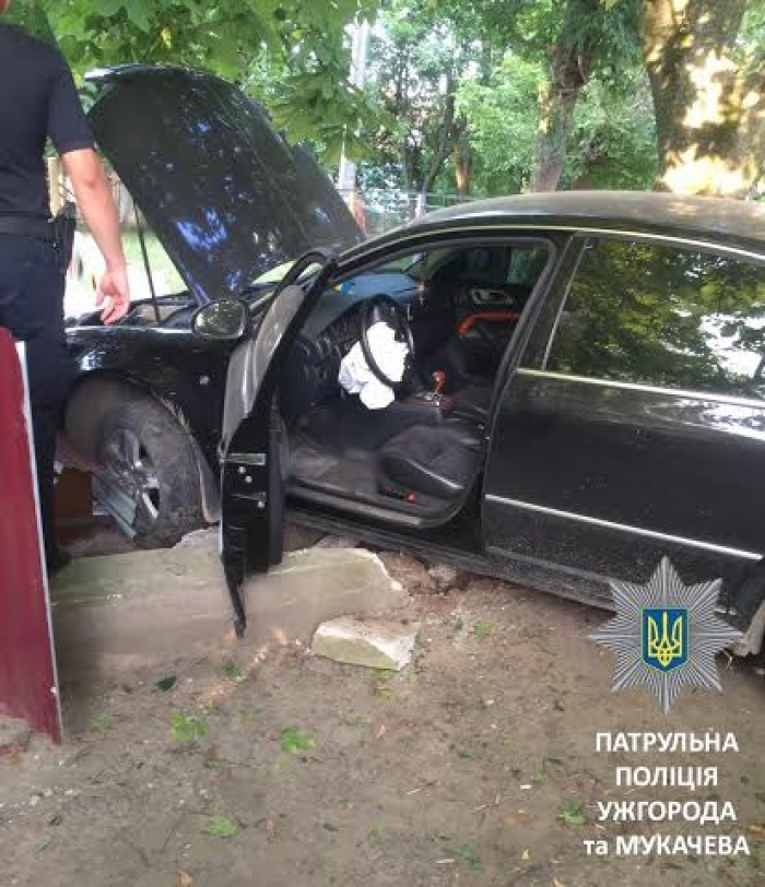 Винуватець вчорашнього ДТП в Ужгороді вже не вперше спричинив аварію
