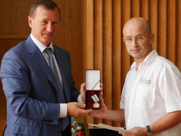 Ужгородці отримали медалі від імені Президента України