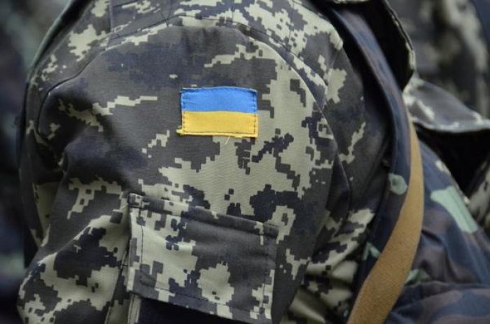 Ужгородського офіцера поранено в АТО