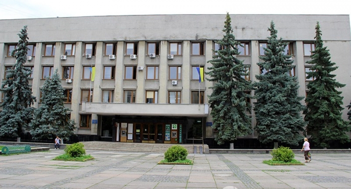 Сесію міськради Ужгорода почали з хвилини мовчання