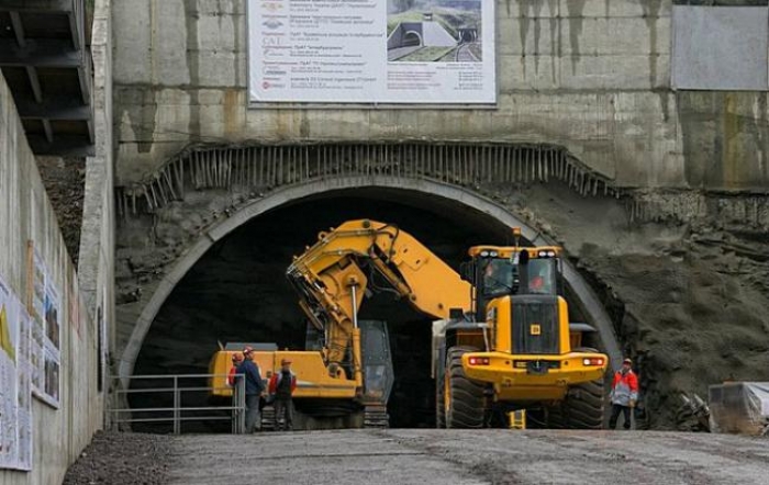 Бескидський тунель прокладено вже майже на 1,5 кілометри