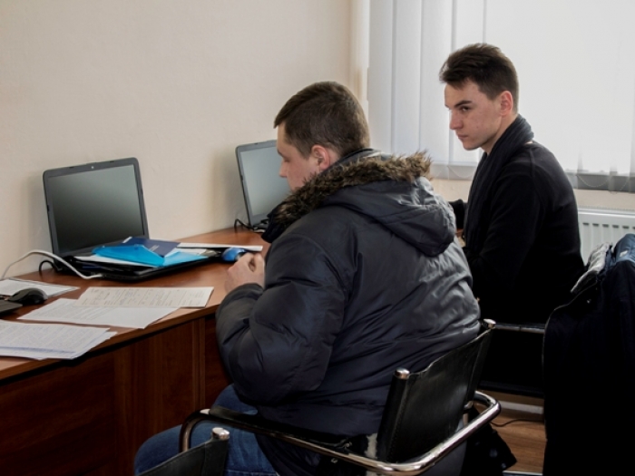 Завтра - останній день подачі заяв у закарпатську поліцію