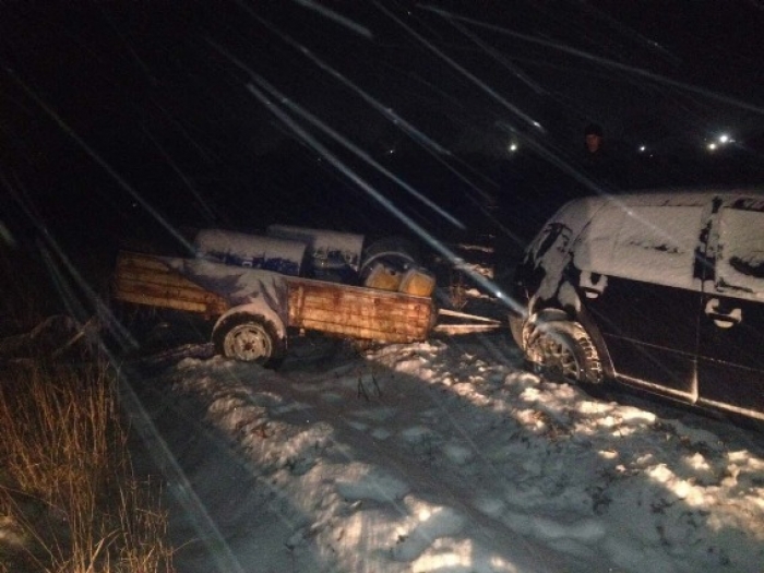 На Мукачівщині поліція затримала водія з соляркою і не вірить поясненням
