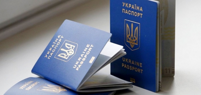 На Закарпатті не спадає ажіотаж з отриманням біометричних паспортів