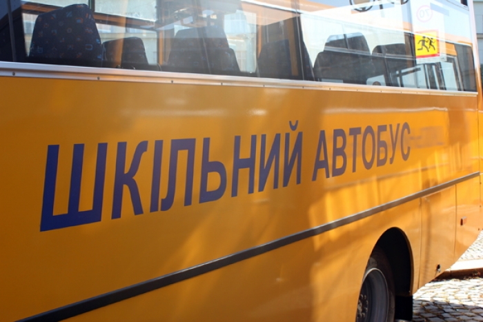 Для гірських районів Закарпаття придбають ще 15 шкільних автобусів