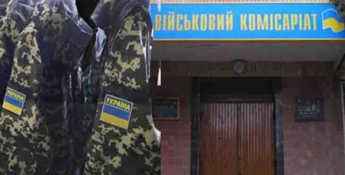 Закарпатців, що закінчили військові кафедри, цього місяця чекають у військкоматах