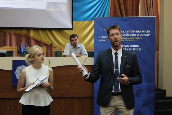 Закарпатці у прокурорських мантіях "крокують" у Європу