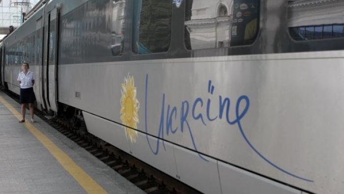 Укрзалізниця планує запустити новий потяг  – "Ужгород-Лисичанськ"