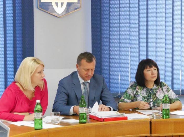 Офіційно про нічний режим роботи окремих гастрономічних "точок" в Ужгороді