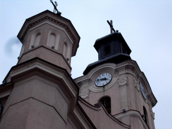Новий баштовий годинник в Ужгороді працює на основі сучасних диво-технологій
