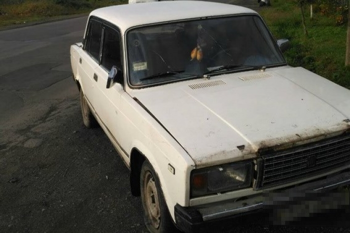 На Іршавщині двох братів підозрюють у трьох крадіжках автомобілів