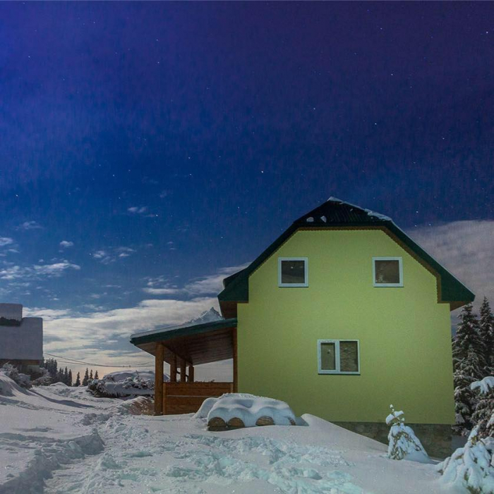 “Хата на Струнгах”: цієї зими в горах Закарпаття запрацює новий добровільний рятувальний притулок