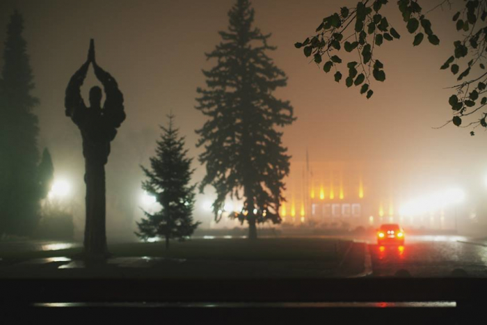 Ужгород вночі: фотограф показав, як виглядає місто без людей (ФОТО)