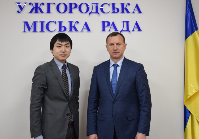 Ознайомлення з бізнес-середовищем Ужгорода: обласний центр Закарпаття відвідав перший секретар Посольства Японії в Україні