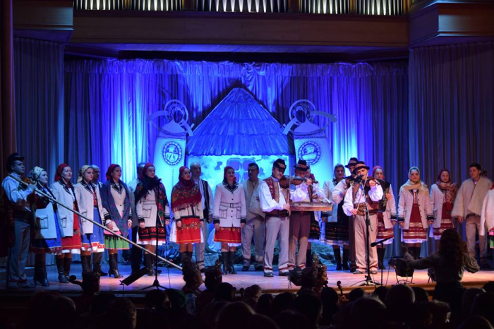 “Легенди Різдва”: в Закарпатській філармонії представили святкову концертну пограму (ФОТО)
