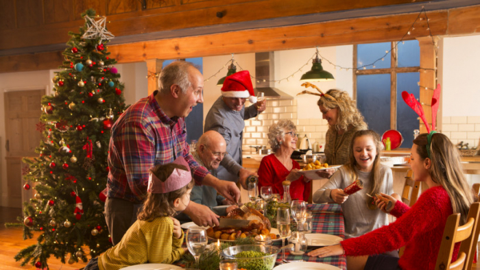 Які новорічні традиції у родинах відомих ужгородців?