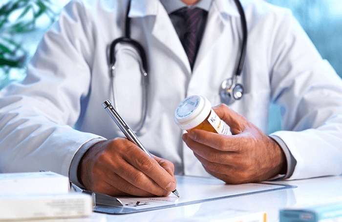 Де лікарю ознайомитися з новими клінічними протоколами, котрі рекомендує МОЗ?