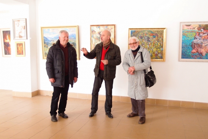 В Ужгороді відкрилася традиційна художня виставка до свята Великодня