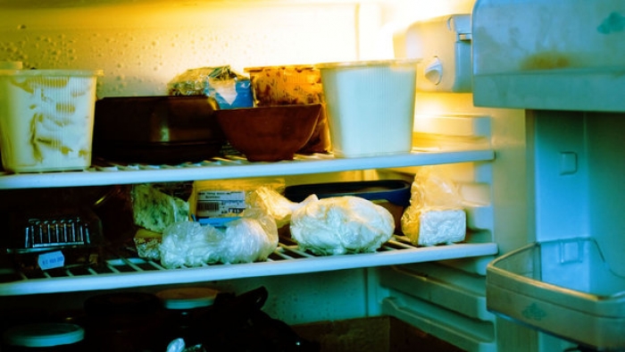 Головні помилки зберігання продуктів у холодильнику