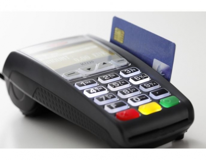 У відділеннях "Укрпошти" в Ужгороді можна буде розрахуватись карткою VISA та MasterCard