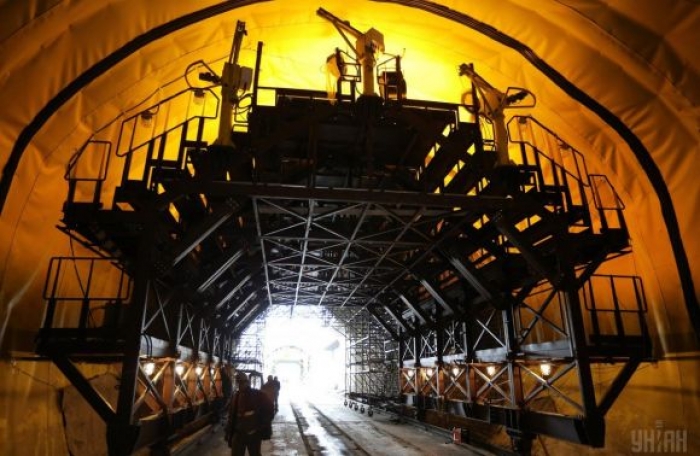 Порошенко : «Бескидський тунель – символ масштабного оновлення країни, переходу до сталого розвитку»