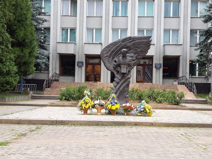 День Конституції відзначили у колишній столиці Карпатської України
