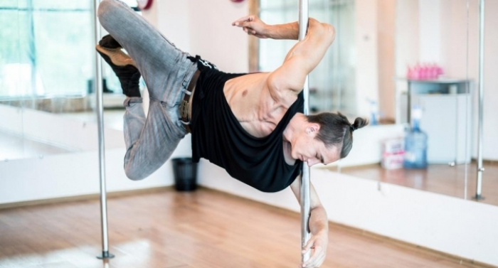 Чемпіон України з чоловічого Pole dance ужгородець Ерік Галамба: У мене не було вчителя. Я сам собі критик