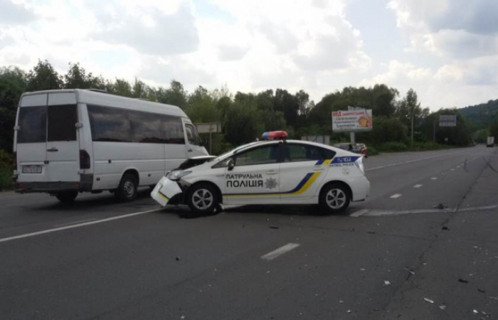 ДТП на Свалявщині: ще одне розбите авто поліції