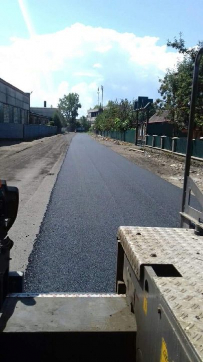 Як виглядає дорога «Великий Бичків – Кобилецька Поляна» до і після ремонту (ФОТО)
