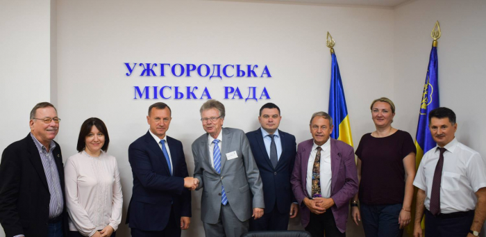 Дармштадт готовий допомагати Ужгороду в проектах із вирішення питання сміття, забезпечення міста питною водою і розвитку туризму