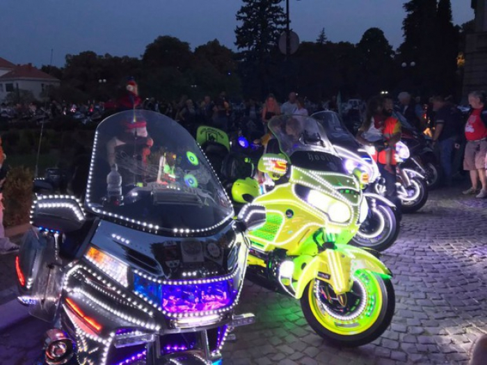 Мотофестиваль GoldWing Ukraine: до Ужгорода "злетілось" понад 200 байкерів