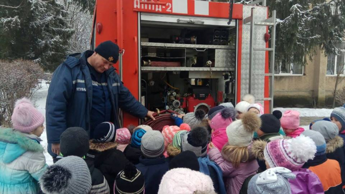 Яке воно, безпечне дитинство, тепер знатимуть виноградівські дітлахи