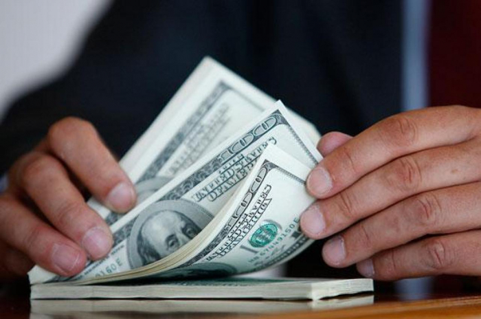 Вимагав 300 доларів США: поліція затримала директора Державного архіву Закарпатської області за вимагання хабара