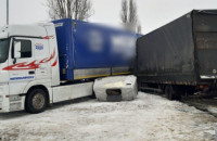 Потрійна ДТП на об'їзній в Ужгороді: чи є жертви?
