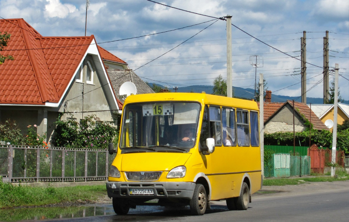 Ужгород планує відмовитися від деяких маршрутів до навколишніх сіл?