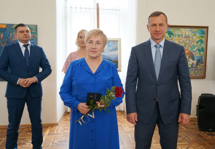 Ужгородських вчителів привітали з професійним днем