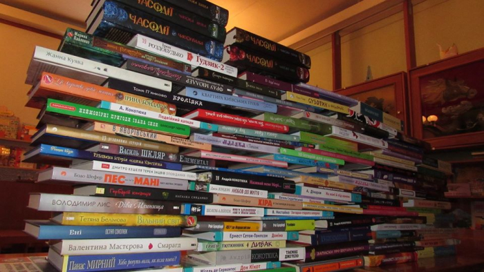 Майже 500 примірників книг придбали для п’яти ужгородських бібліотек завдяки міському бюджету