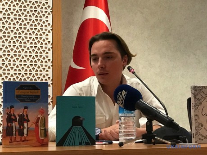 В Туреччині відбулися українські читання за участі закарпатського письменника Андрія Любки