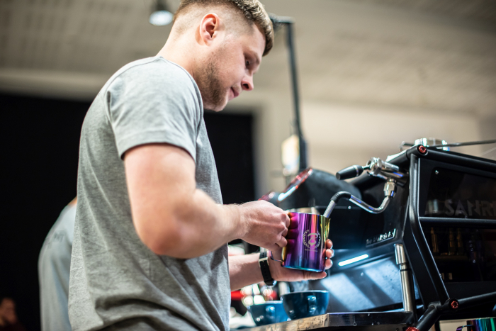 Uzhhorod Latte Art Battle: як в Ужгороді пройшли дружні кавові батли (ФОТО)