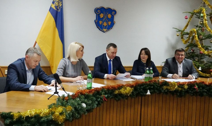 Виконком Ужгородської міськради: розподілено кошти між міськими медичними закладами на лікування мешканців району