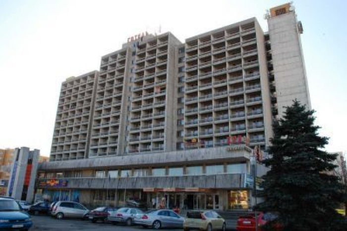 Готель в Ужгороді «Інтурист-Закарпаття» припиняє свою роботу
